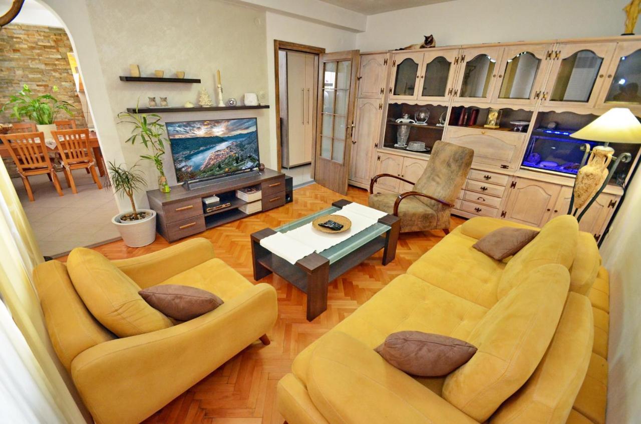 Apartment Oaza Kotor Buitenkant foto